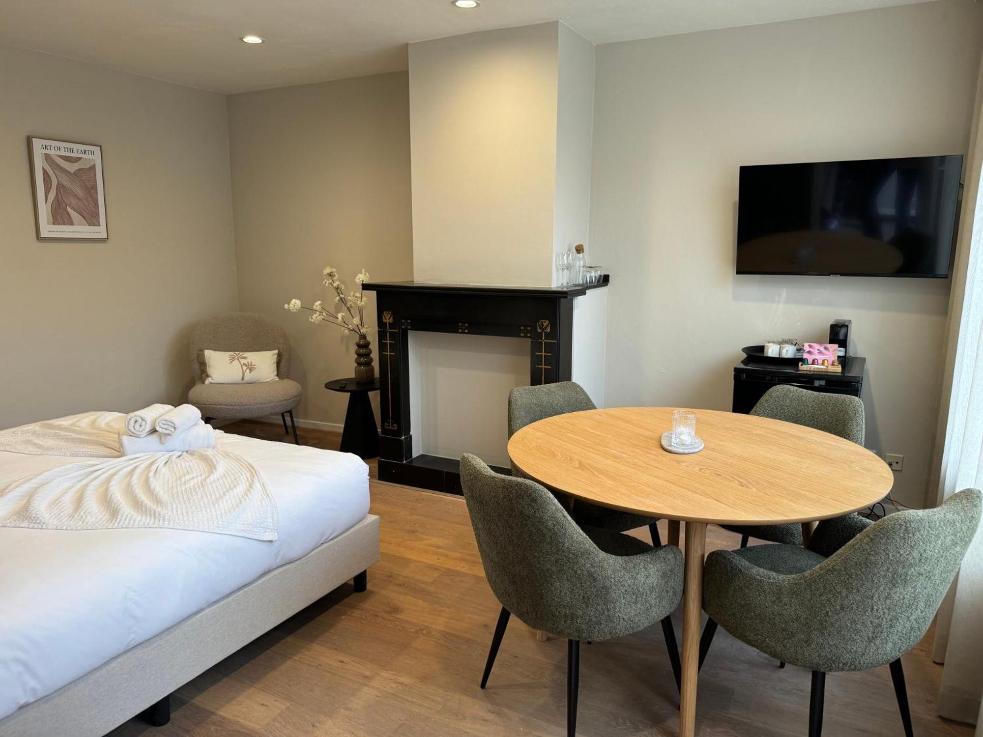 High Street Hotel
